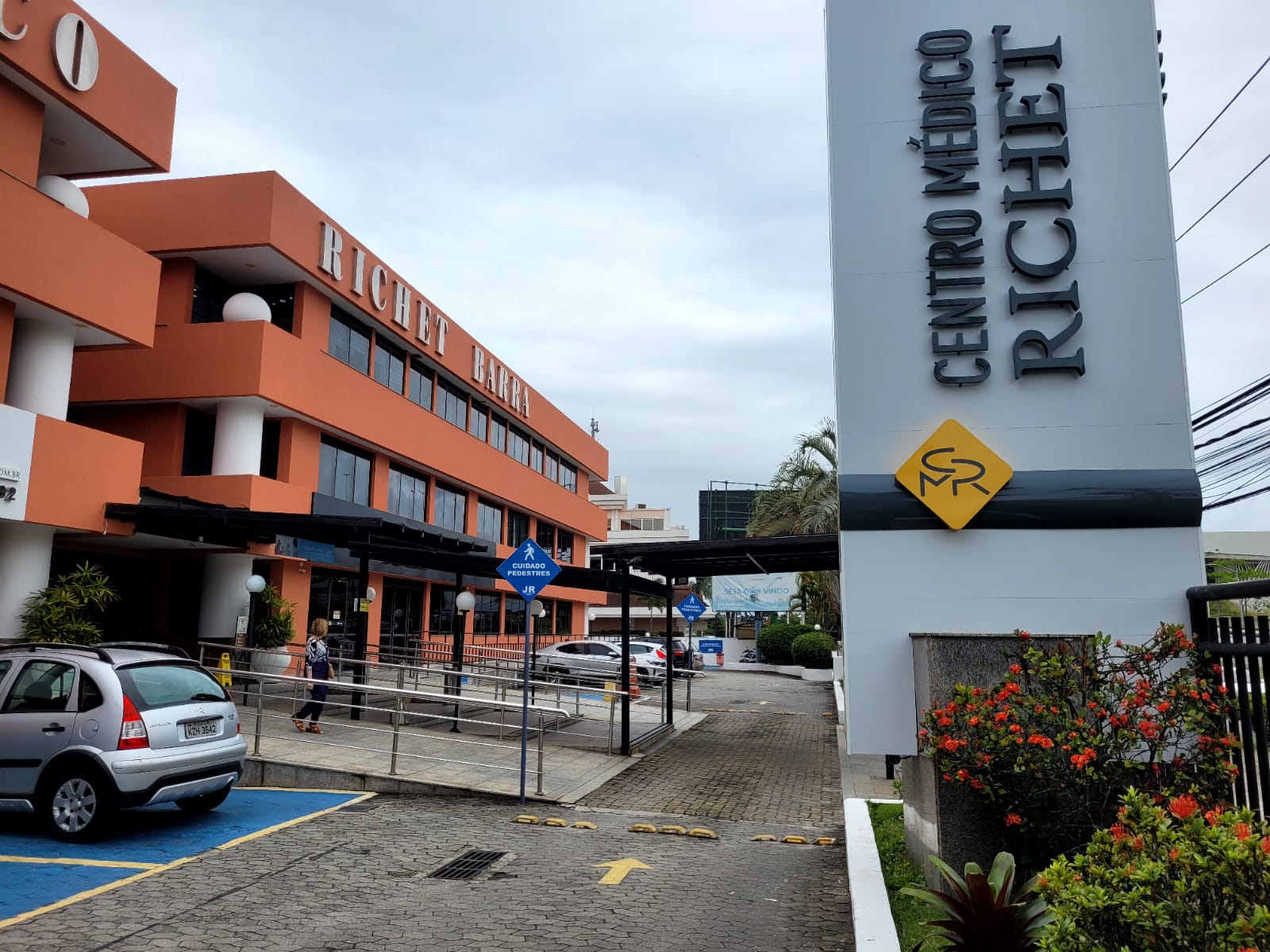 Centro Médico Richet Barra